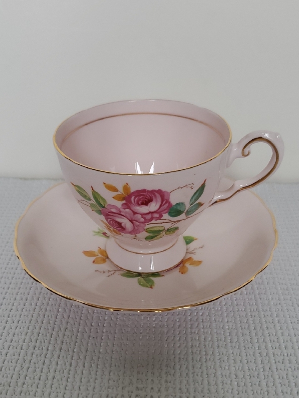 Tuscan Fine English Bone China Pink Floral Cup & Saucer